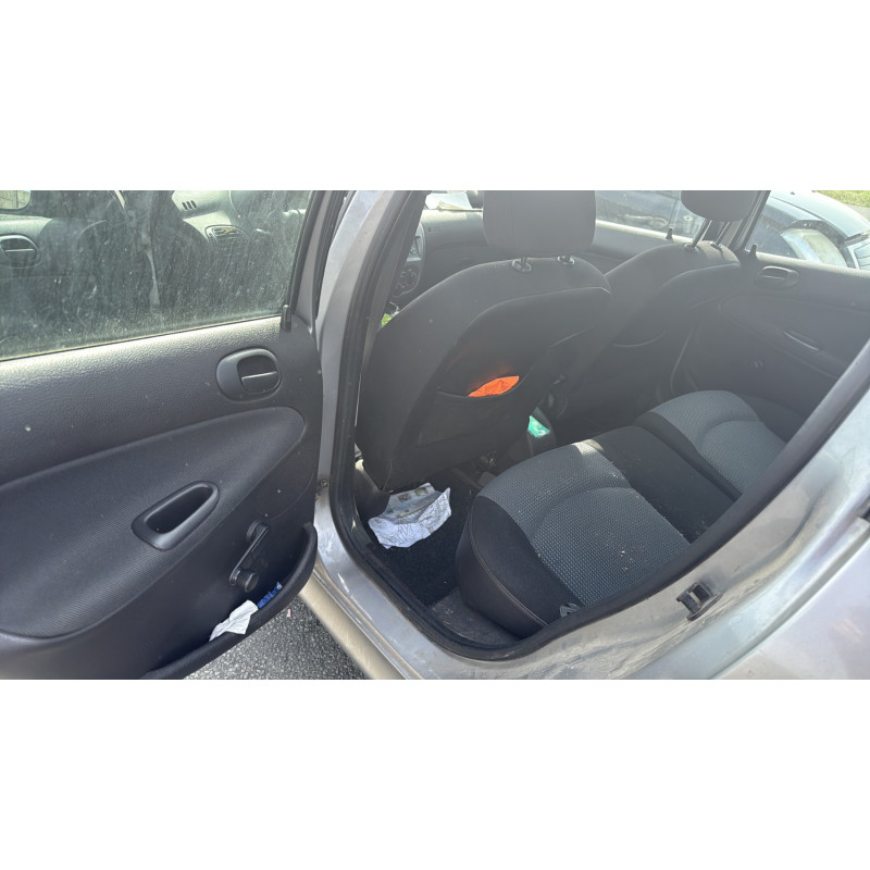 Boitier BSI PEUGEOT 206 Photo n°15