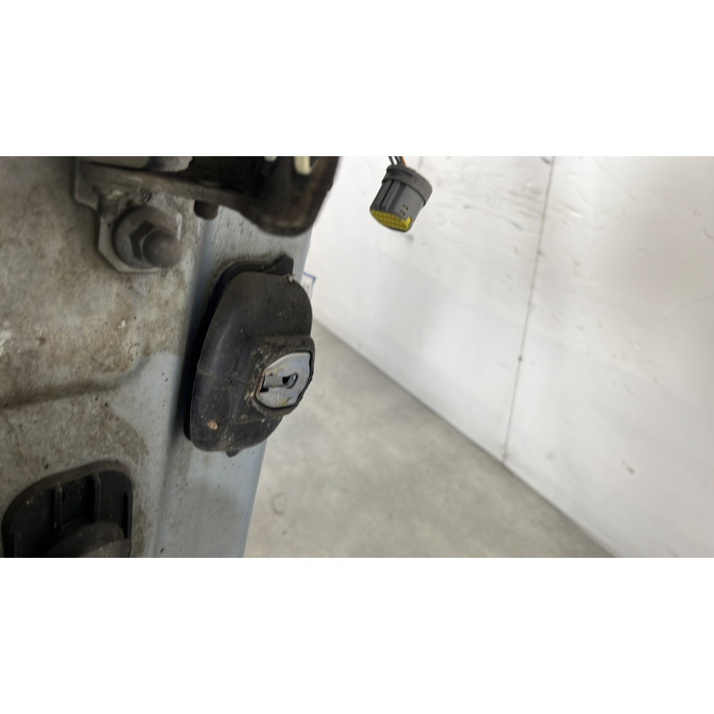 Porte avant droit RENAULT GRAND ESPACE 4 Photo n°5