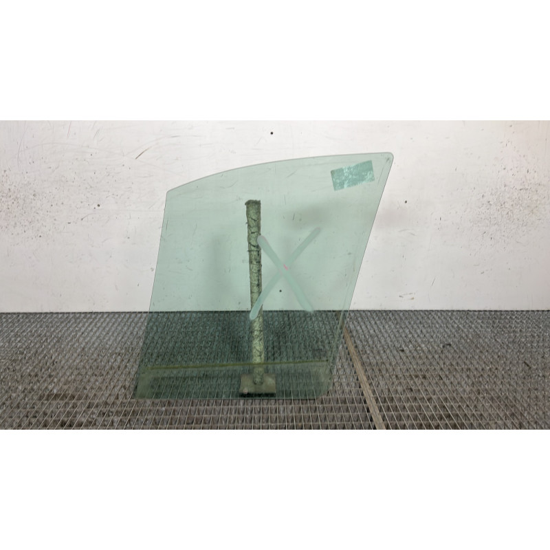 Vitre avant droit RENAULT SCENIC 1 Photo n°4
