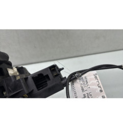 Serrure arriere droit RENAULT SCENIC 1