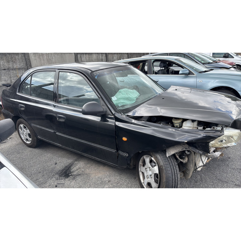 Feu arriere principal droit (feux) HYUNDAI ACCENT 2 Photo n°20