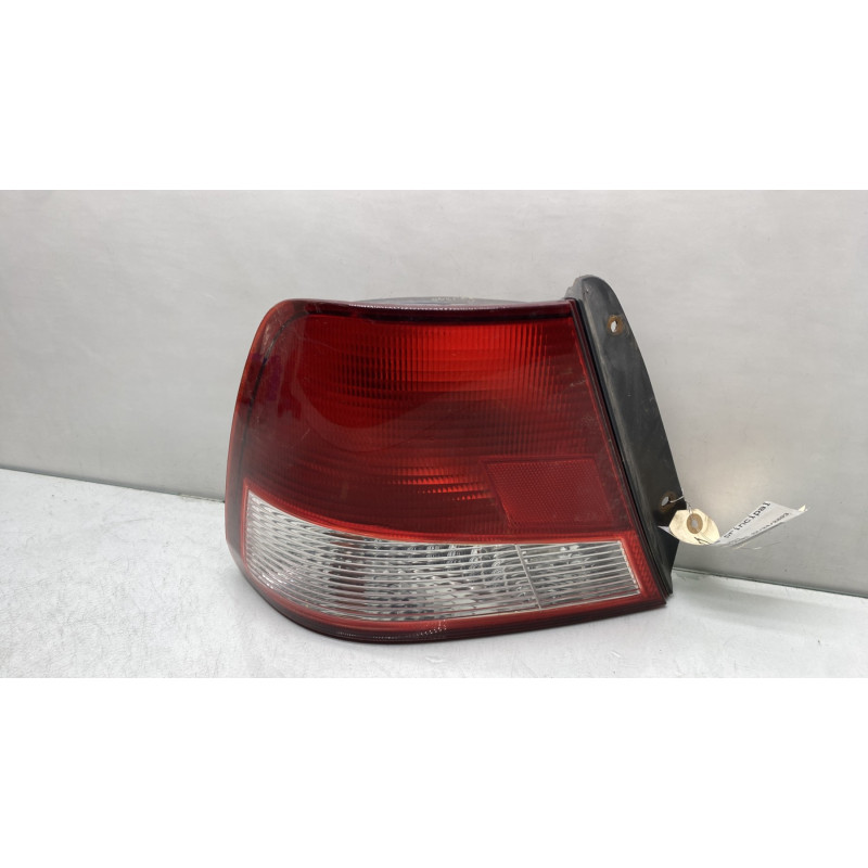 Feu arriere principal gauche (feux) HYUNDAI ACCENT 2 Photo n°1