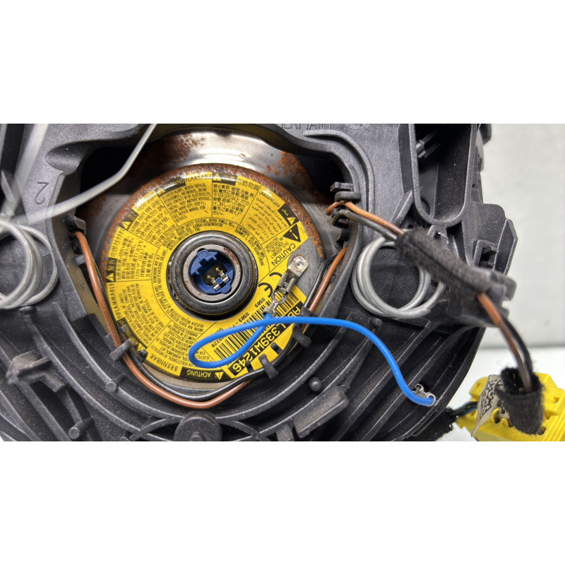 Air bag conducteur VOLKSWAGEN POLO 4 Photo n°3