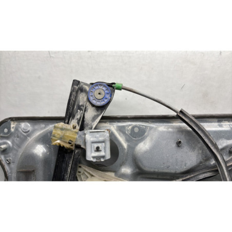 Leve vitre electrique avant gauche VOLKSWAGEN POLO 4
