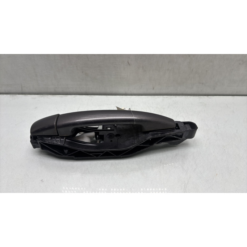 Poignee porte arriere droit PEUGEOT 2008 1 Photo n°2