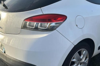 Bras essuie glace arriere RENAULT MEGANE 3