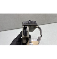 Serrure avant droit PEUGEOT 2008 1