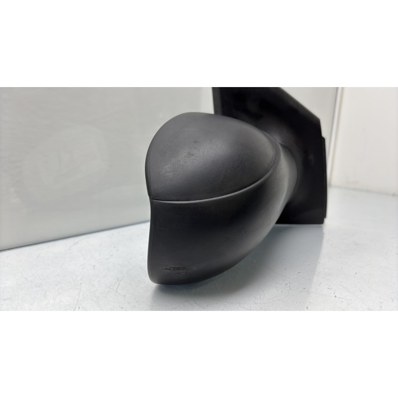 Retroviseur droit CITROEN C2 Photo n°6
