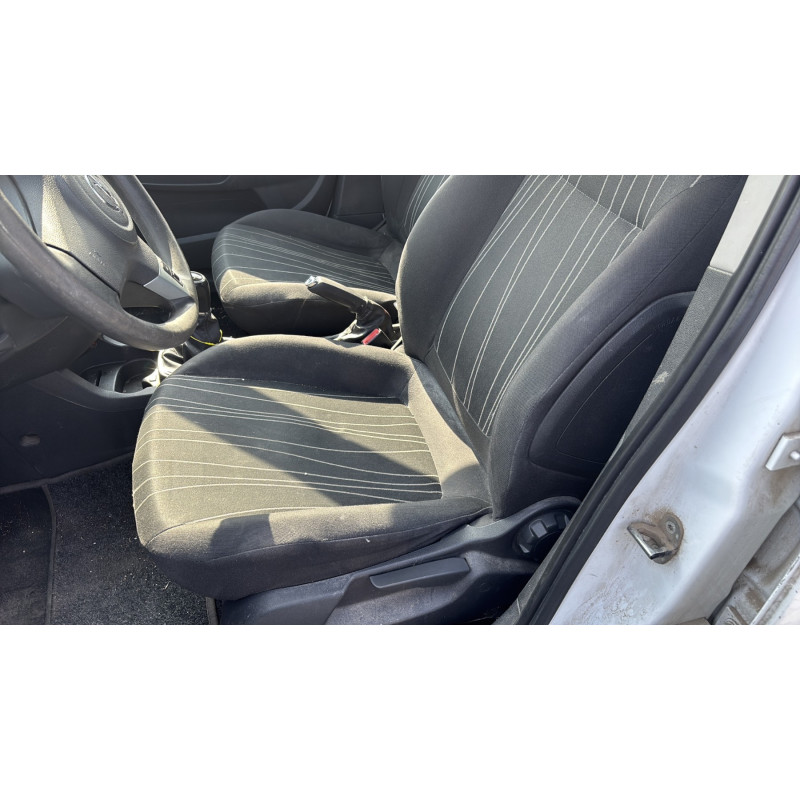 Capot OPEL CORSA D Photo n°16