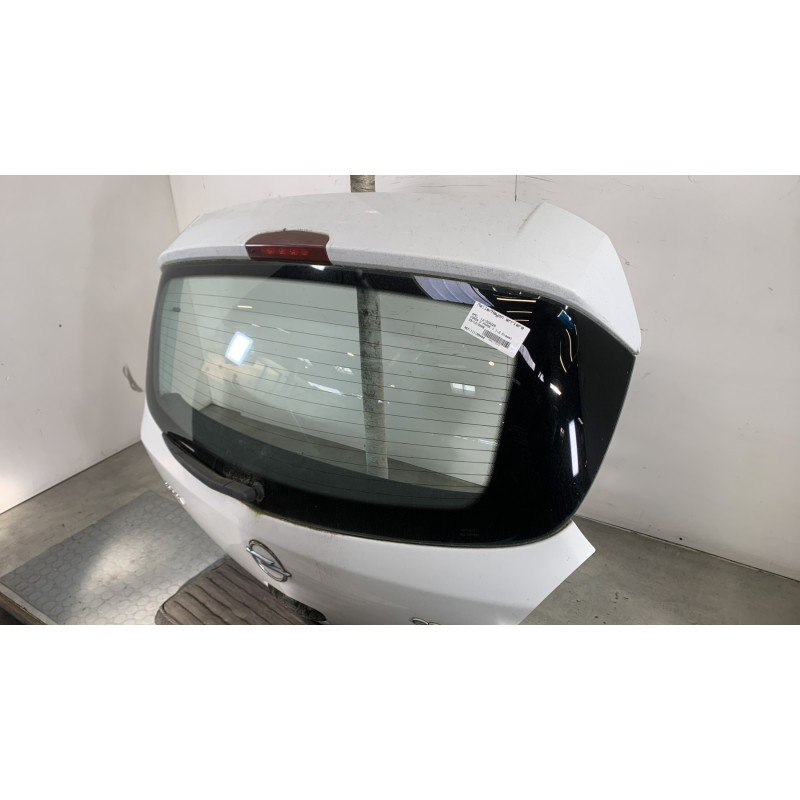 Malle/Hayon arriere OPEL CORSA D Photo n°2