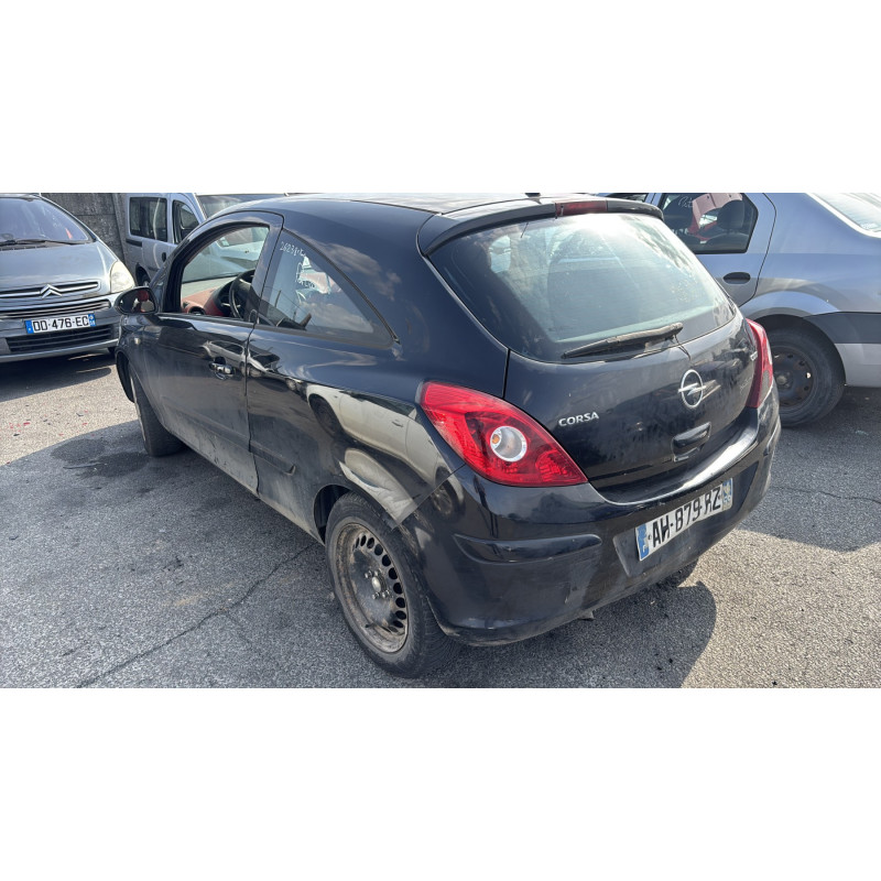 Aile avant droit OPEL CORSA D Photo n°9