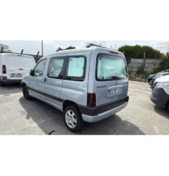 Pare choc arriere PEUGEOT PARTNER 1