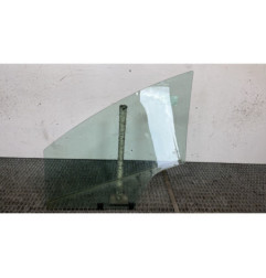 Vitre avant droit PEUGEOT 3008 1