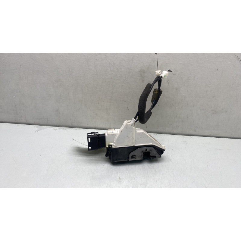 Serrure avant droit PEUGEOT 3008 1 Photo n°4