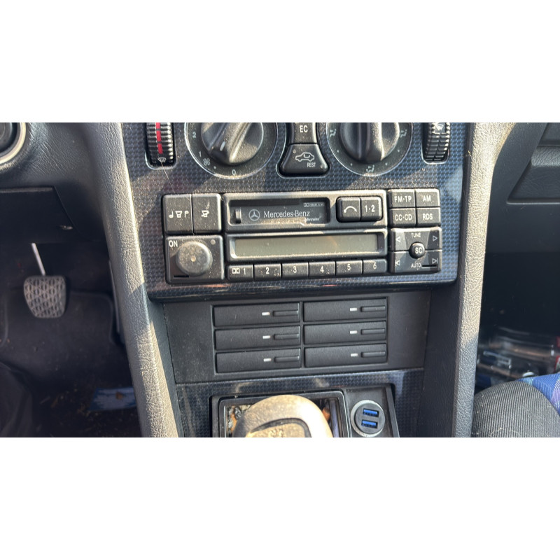 Feu arriere principal droit (feux) MERCEDES CLASSE C 202 Photo n°18