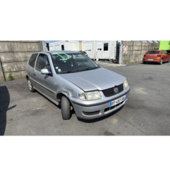 Aile avant gauche VOLKSWAGEN POLO 3