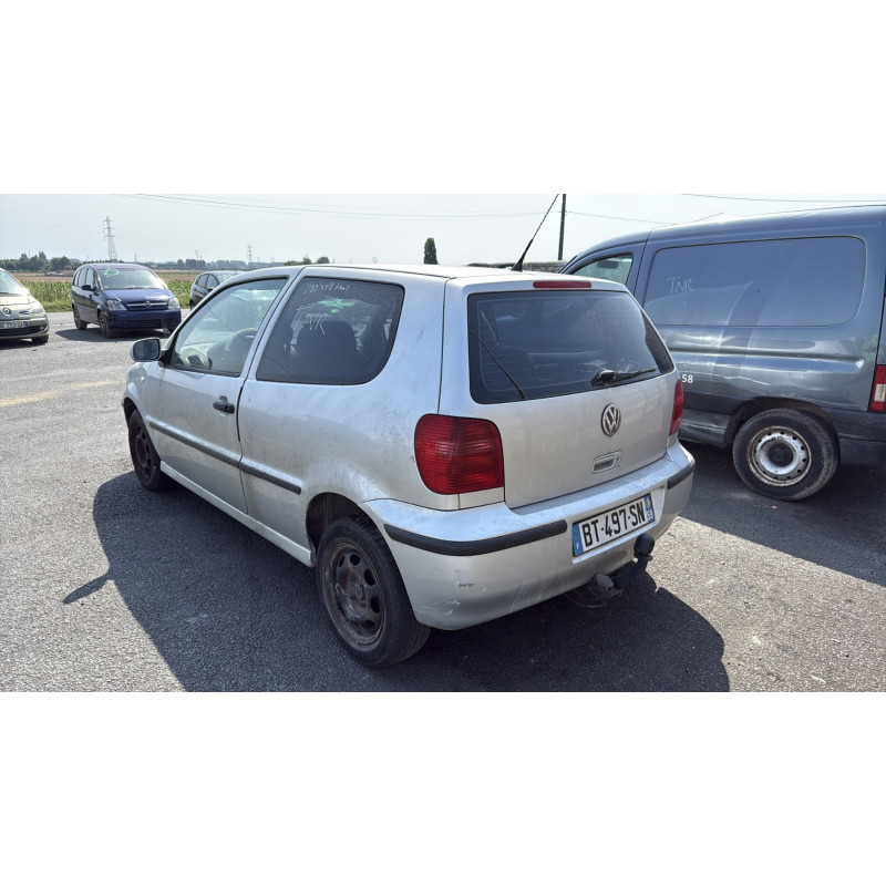 Aile avant gauche VOLKSWAGEN POLO 3 Photo n°9