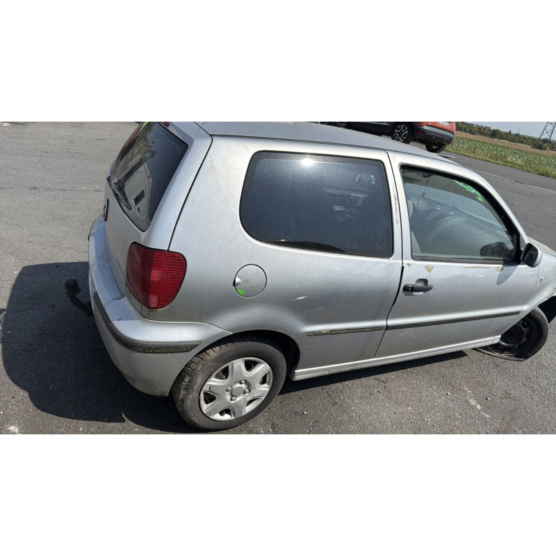 Aile avant gauche VOLKSWAGEN POLO 3 Photo n°12