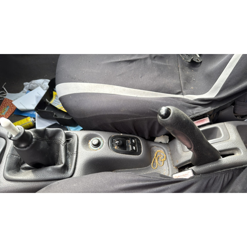 Boitier BSI PEUGEOT 206 Photo n°15