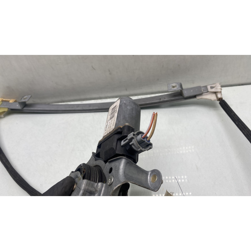 Leve vitre electrique avant droit RENAULT CLIO 2 Photo n°3