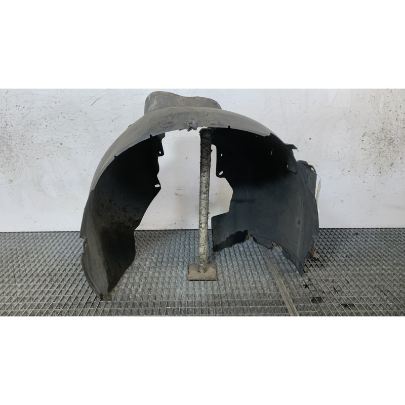 Pare boue avant droit FORD FOCUS 2 Photo n°1