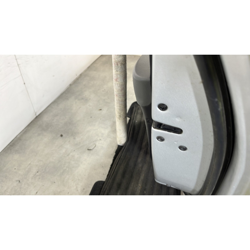 Porte arriere droit HYUNDAI MATRIX Photo n°3