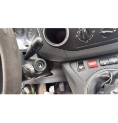 Pompe lave glace avant PEUGEOT PARTNER 2