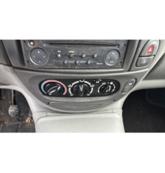 Custode avant droit (porte) RENAULT SCENIC 1