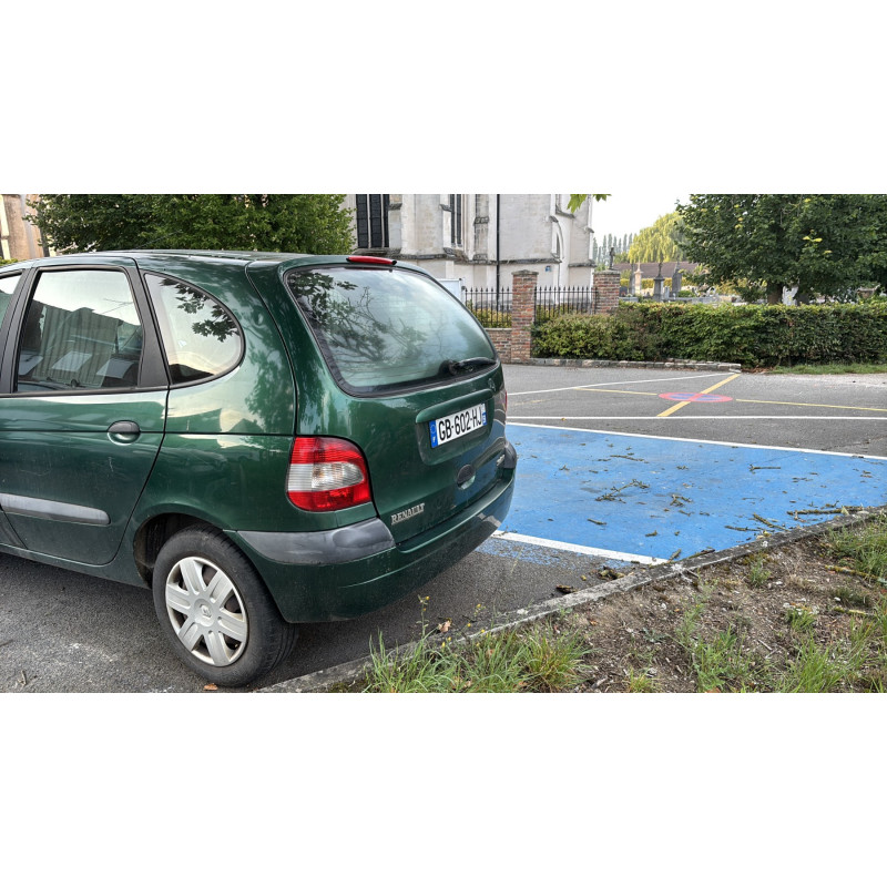 Moteur essuie glace avant RENAULT SCENIC 1 Photo n°10