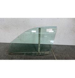 Vitre avant gauche RENAULT CLIO 2 Photo n°1