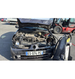 Vitre avant gauche RENAULT CLIO 2