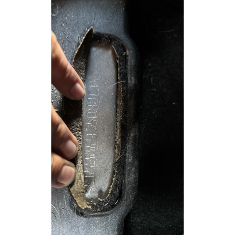 Vitre avant gauche RENAULT CLIO 2 Photo n°17