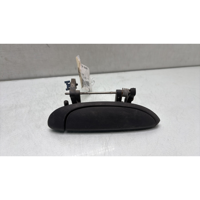Poignee porte avant droit RENAULT CLIO 2 Photo n°1