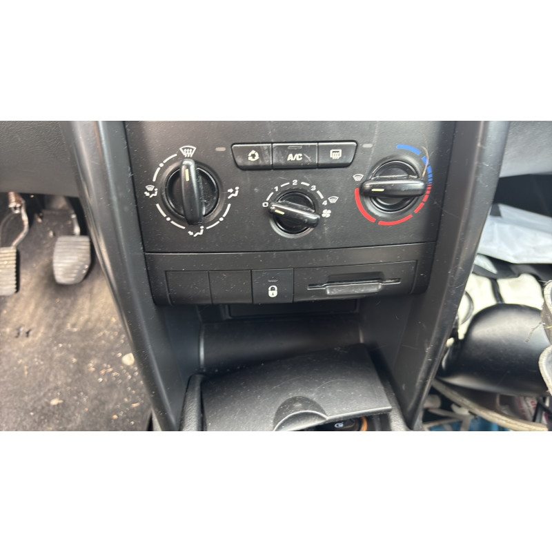Boitier servitude moteur (BSM) PEUGEOT 207 Photo n°19