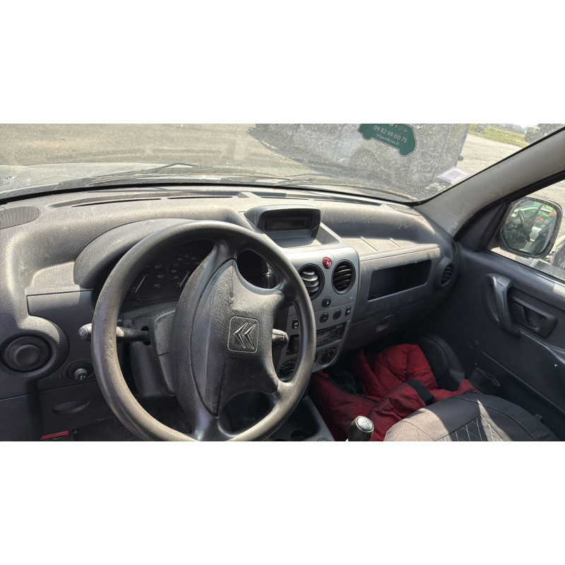 Pare boue avant gauche CITROEN BERLINGO 1 Photo n°16
