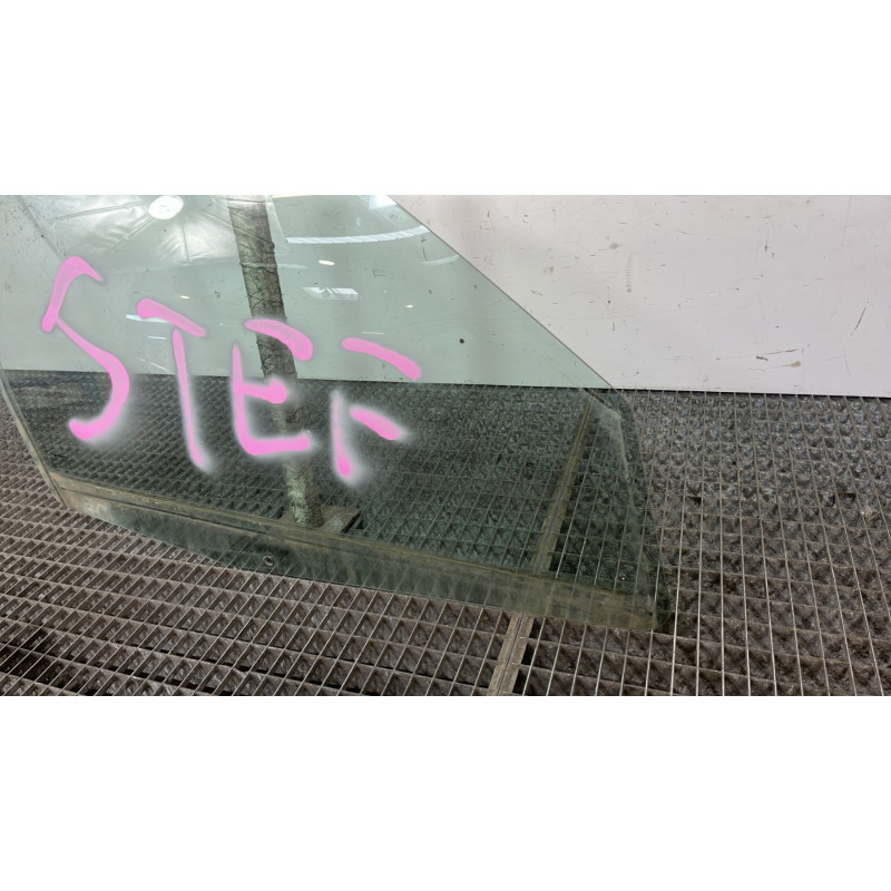 Vitre avant droit RENAULT CLIO 2 Photo n°2