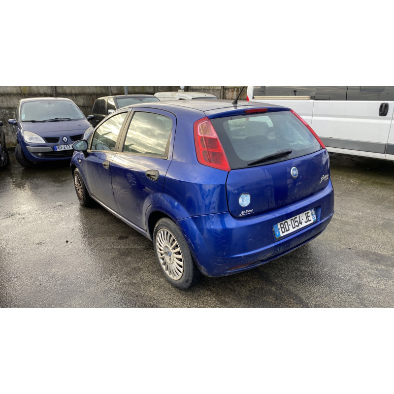 Porte arriere gauche FIAT GRANDE PUNTO Photo n°9