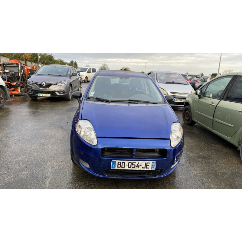 Porte arriere gauche FIAT GRANDE PUNTO Photo n°13