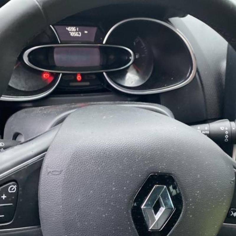 Compteur RENAULT CLIO 4 Photo n°18