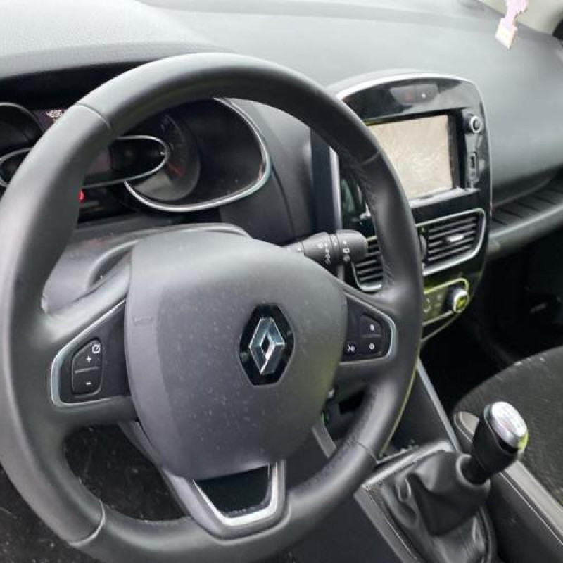 Compteur RENAULT CLIO 4 Photo n°19