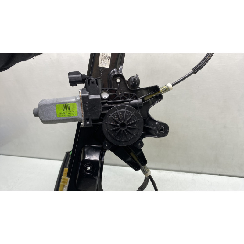 Leve vitre electrique avant gauche FORD FOCUS 3 Photo n°6