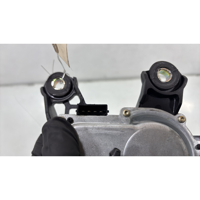 Moteur essuie glace arriere VOLKSWAGEN GOLF 4 Photo n°5