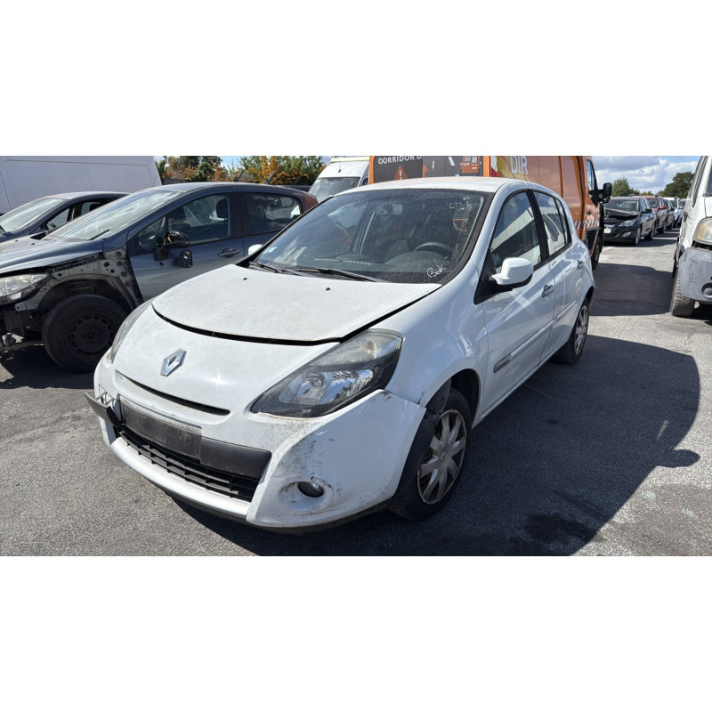 Boitier UCH RENAULT CLIO 3 Photo n°4