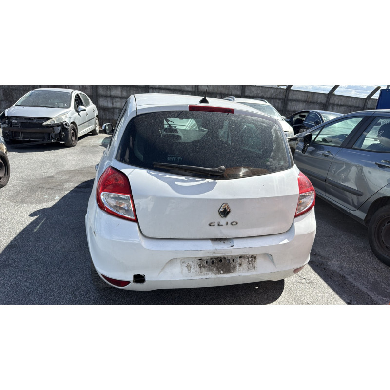 Boitier UCH RENAULT CLIO 3 Photo n°8