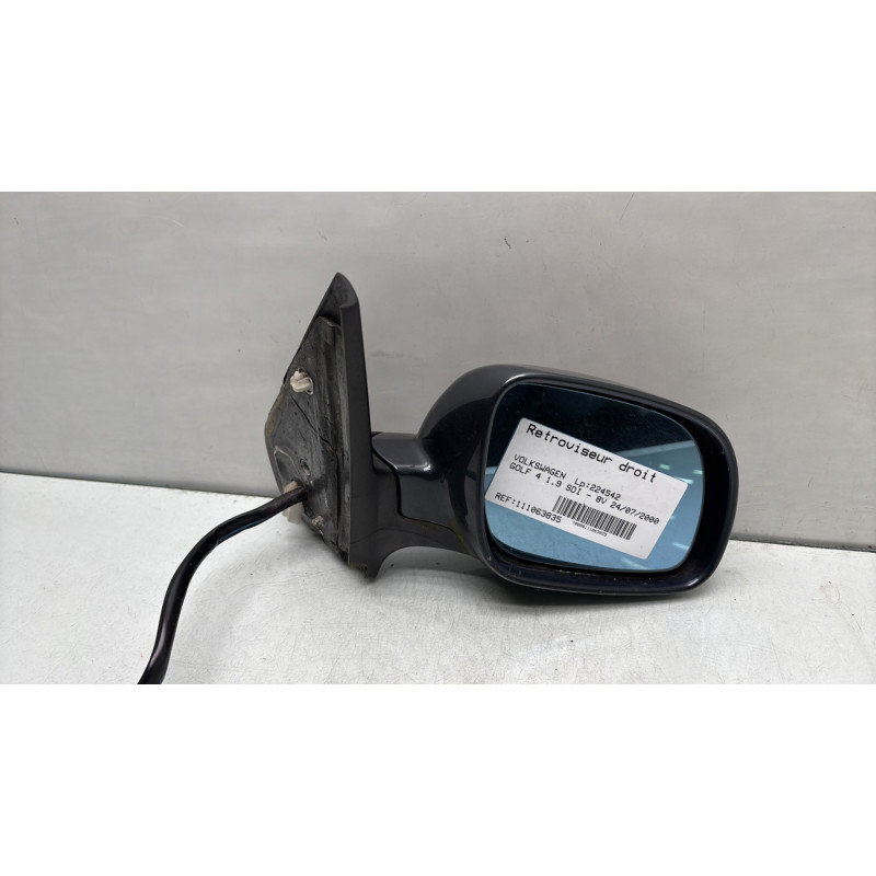 Retroviseur droit VOLKSWAGEN GOLF 4 Photo n°1
