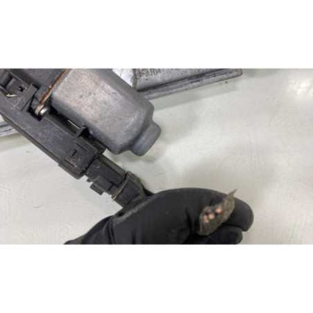 Leve vitre electrique arriere gauche RENAULT SCENIC 2