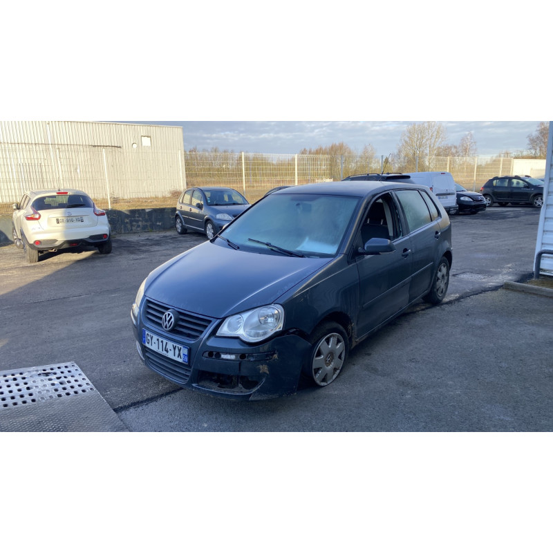 Capot VOLKSWAGEN POLO 4 Photo n°10