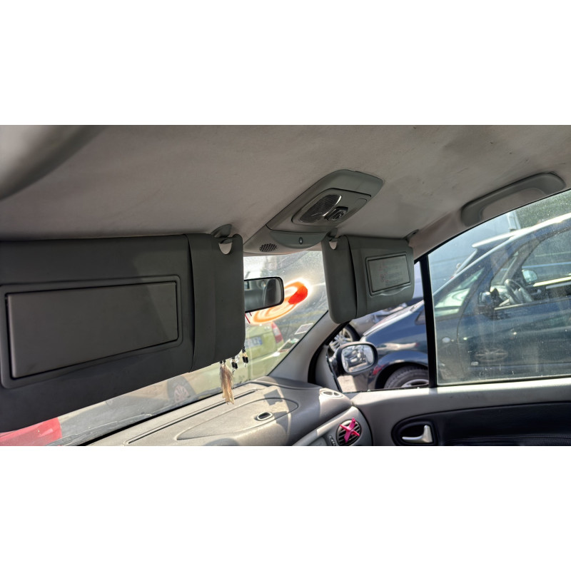 Optique avant principal droit (feux)(phare) RENAULT SCENIC 1 Photo n°16