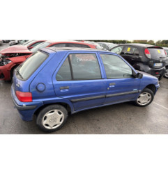 Retroviseur droit PEUGEOT 106