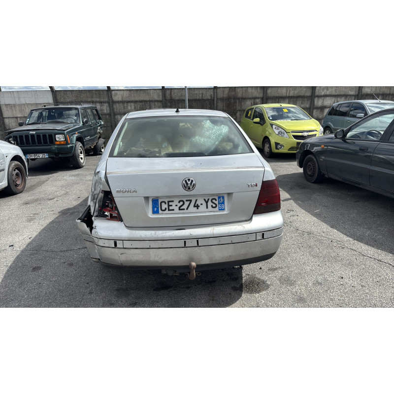 Optique avant principal droit (feux)(phare) VOLKSWAGEN BORA Photo n°9